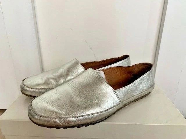 Maison Margiela Maison Martin Margiela Silver Laminated Leather Loafers Size US 7 / EU 40 - 1 Thumbnail
