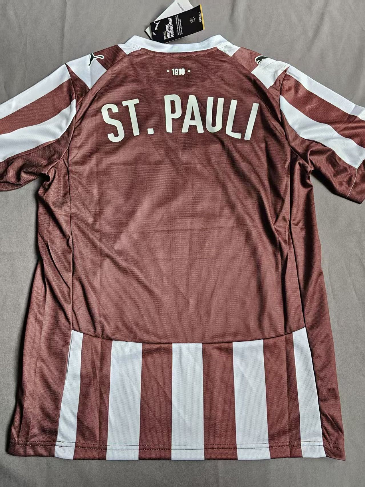 Other St. Pauli Jersey Home 2025 26 Season Size US L / EU 52-54 / 3 - 5 Thumbnail