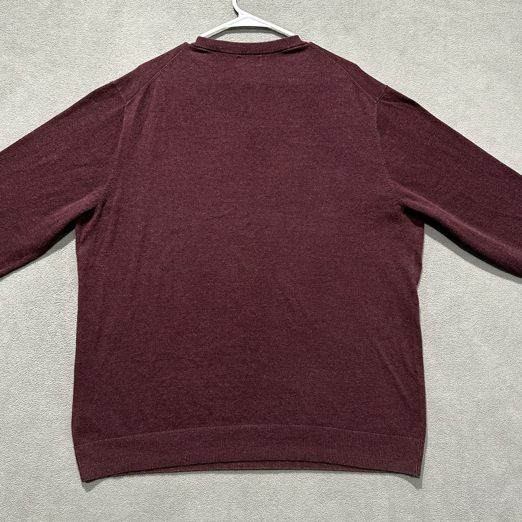 Old Navy Old Navy Sweater Mens 2XL Red Maroon Neck Long Sleeve Lightweight Cotton Blend Size US XXL / EU 58 / 5 - 2 Thumbnail