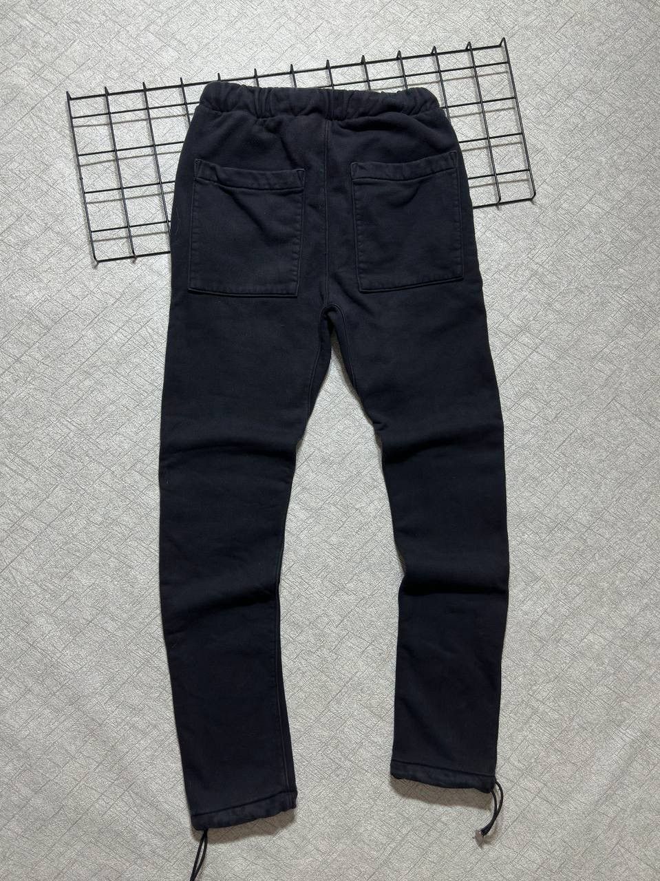 Fear of God Archive Hype Fear of God Sixth Collection Sweatpants Pants Size US 28 / EU 44 - 5 Thumbnail