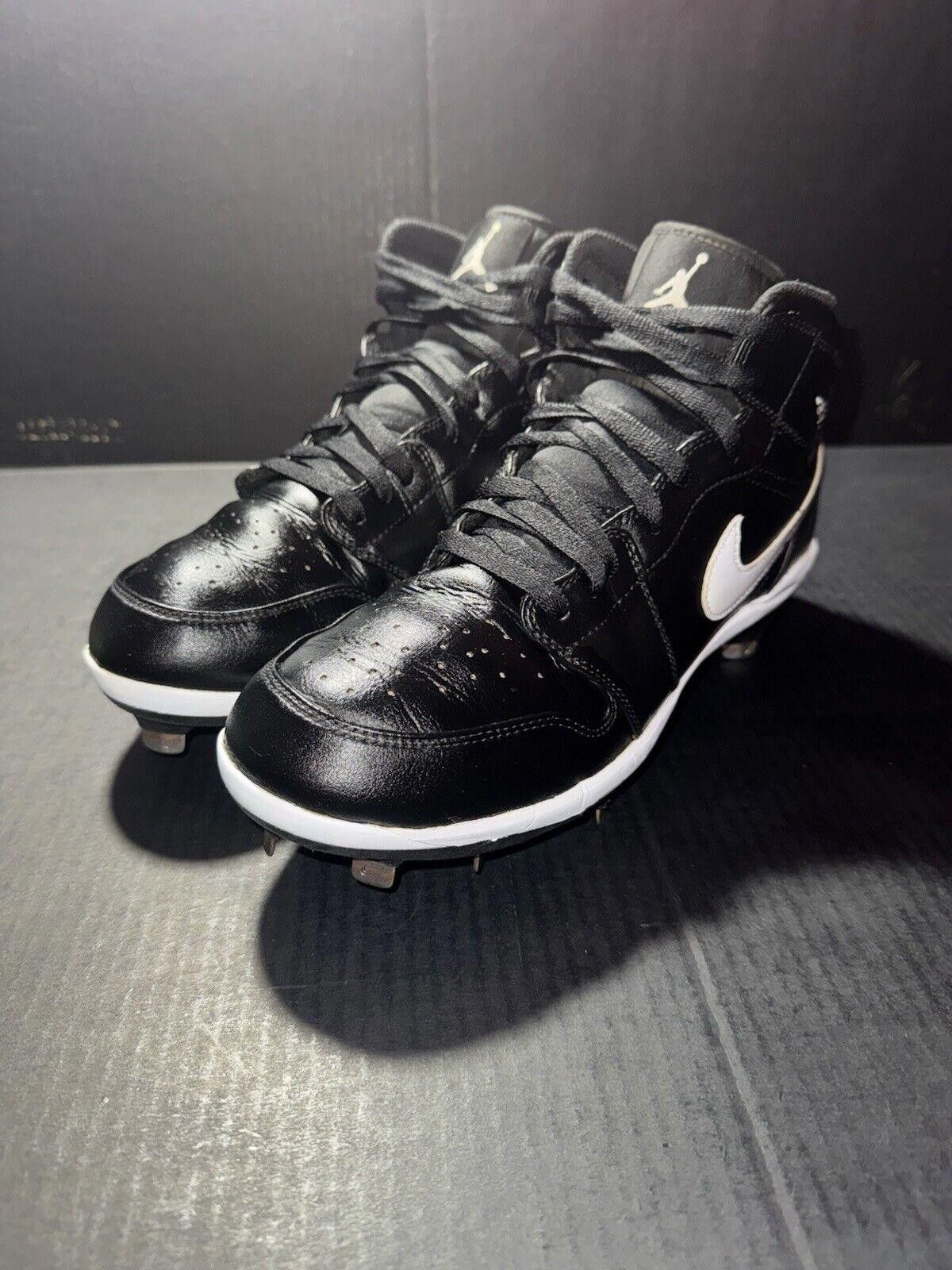 Jordan Brand Nike Air Jordan 1 Retro Metal 'Black White AV5355-001 Sz 10 Size US 10 / EU 43 - 4 Thumbnail