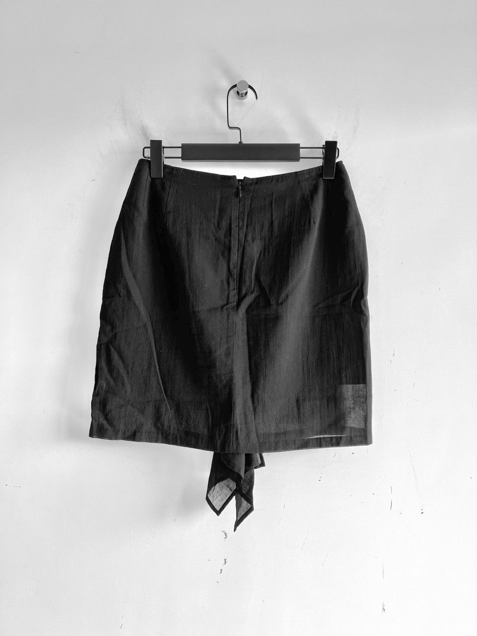 Yohji Yamamoto Yohji Yamamoto Femme - Front Draped Panel Mini Skirt Size 27" / US 4 / IT 40 - 1 Thumbnail