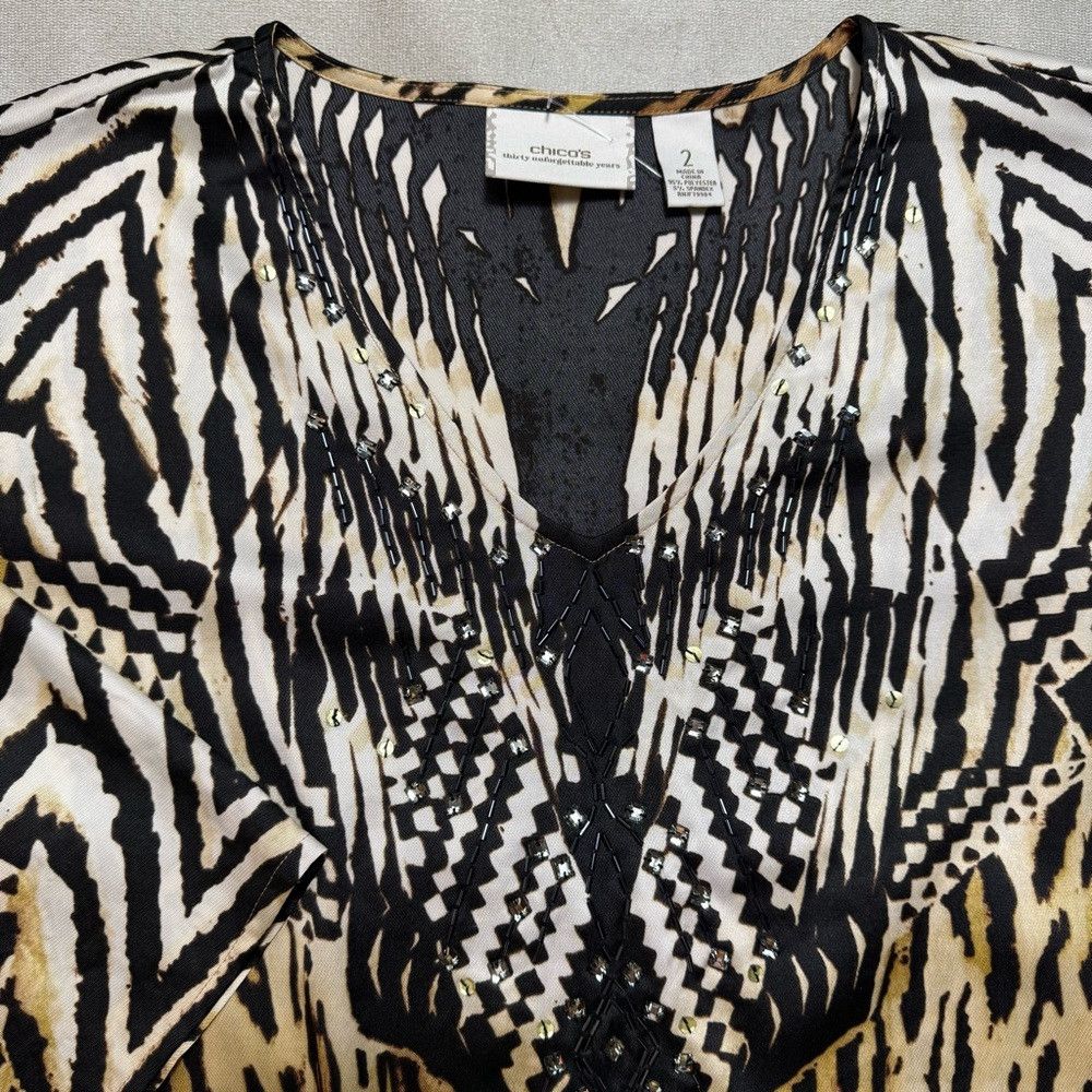 Chicos Chico's Animal Print Embellished V-neck Blouse Size 2 US L Size L / US 10 / IT 46 - 6 Thumbnail