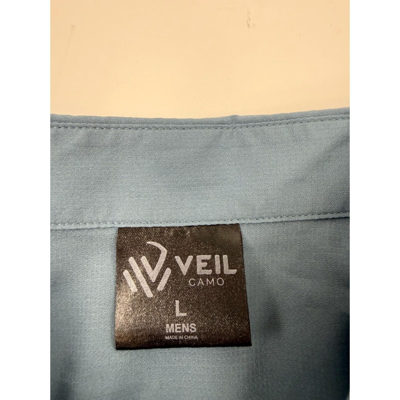Vintage Veil Camo Shirt Mens Large Blue Solid Short Sleeve Button Front Travel Outdoor Size US L / EU 52-54 / 3 - 5 Thumbnail