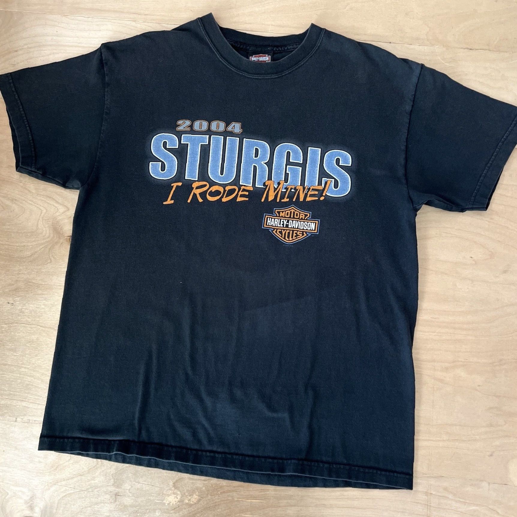 Harley Davidson VINTAGE Harley-Davidson Sturgis Shirt L Black 90s Biker USA T-Shirt Men Large Harley-Davidson Shirt Slug Size US L / EU 52-54 / 3 - 8 Thumbnail