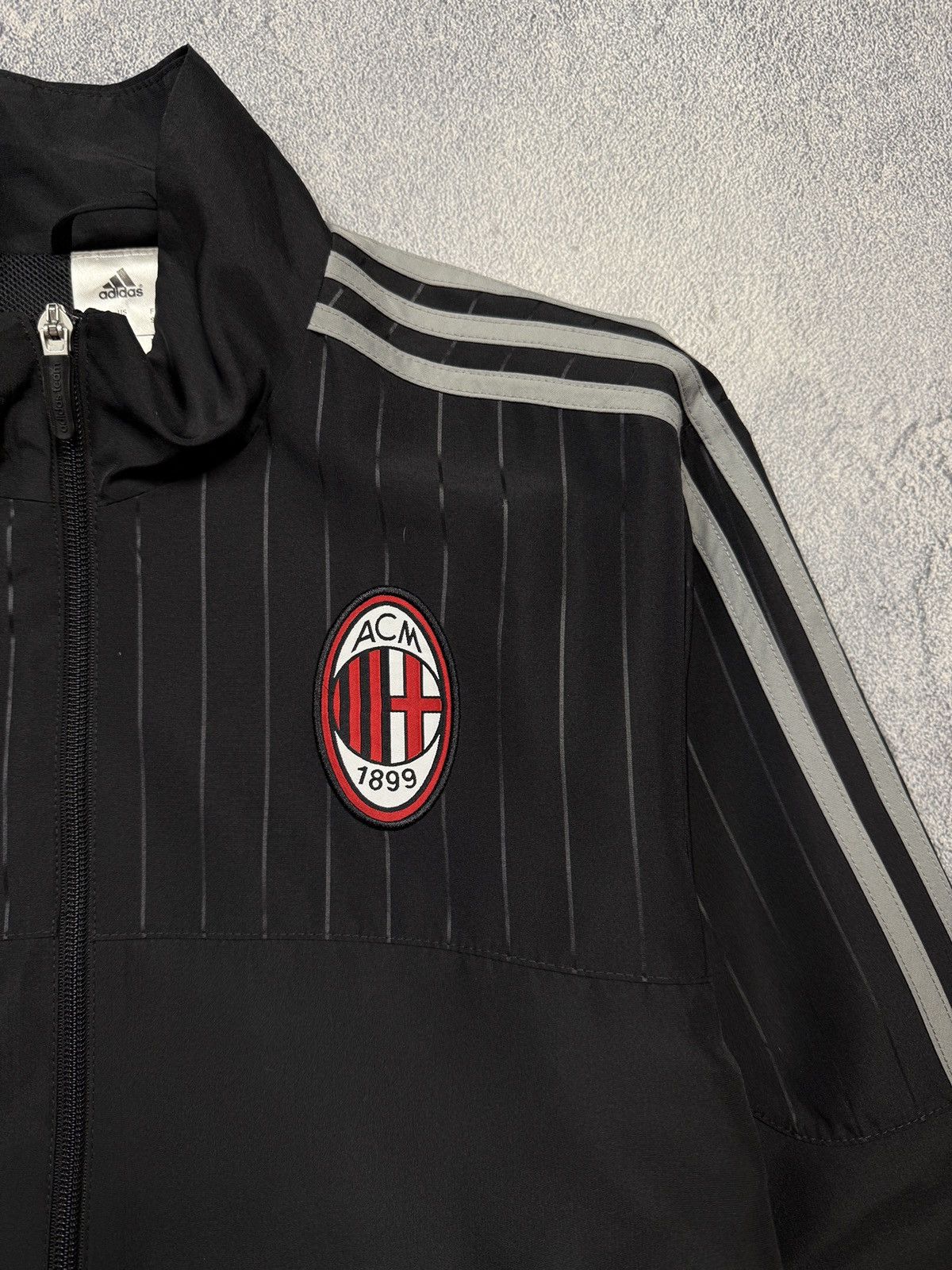 Adidas Vintage Light Jacket Adidas AC Milan Size US S / EU 44-46 / 1 - 5 Thumbnail