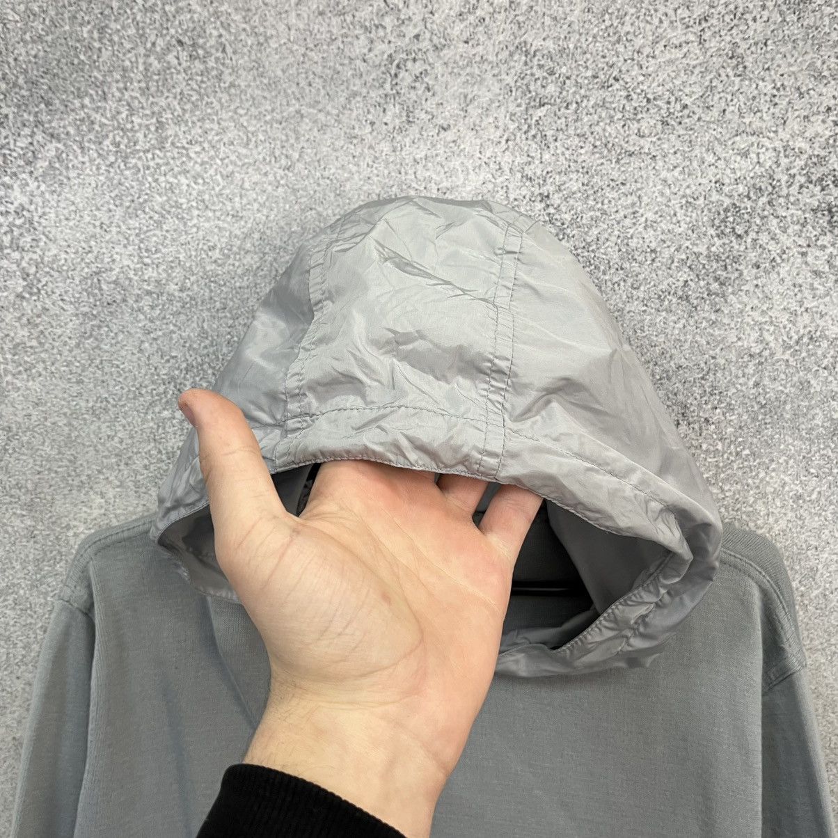 Prada Prada hoodie nylon hood Size US M / EU 48-50 / 2 - 5 Thumbnail