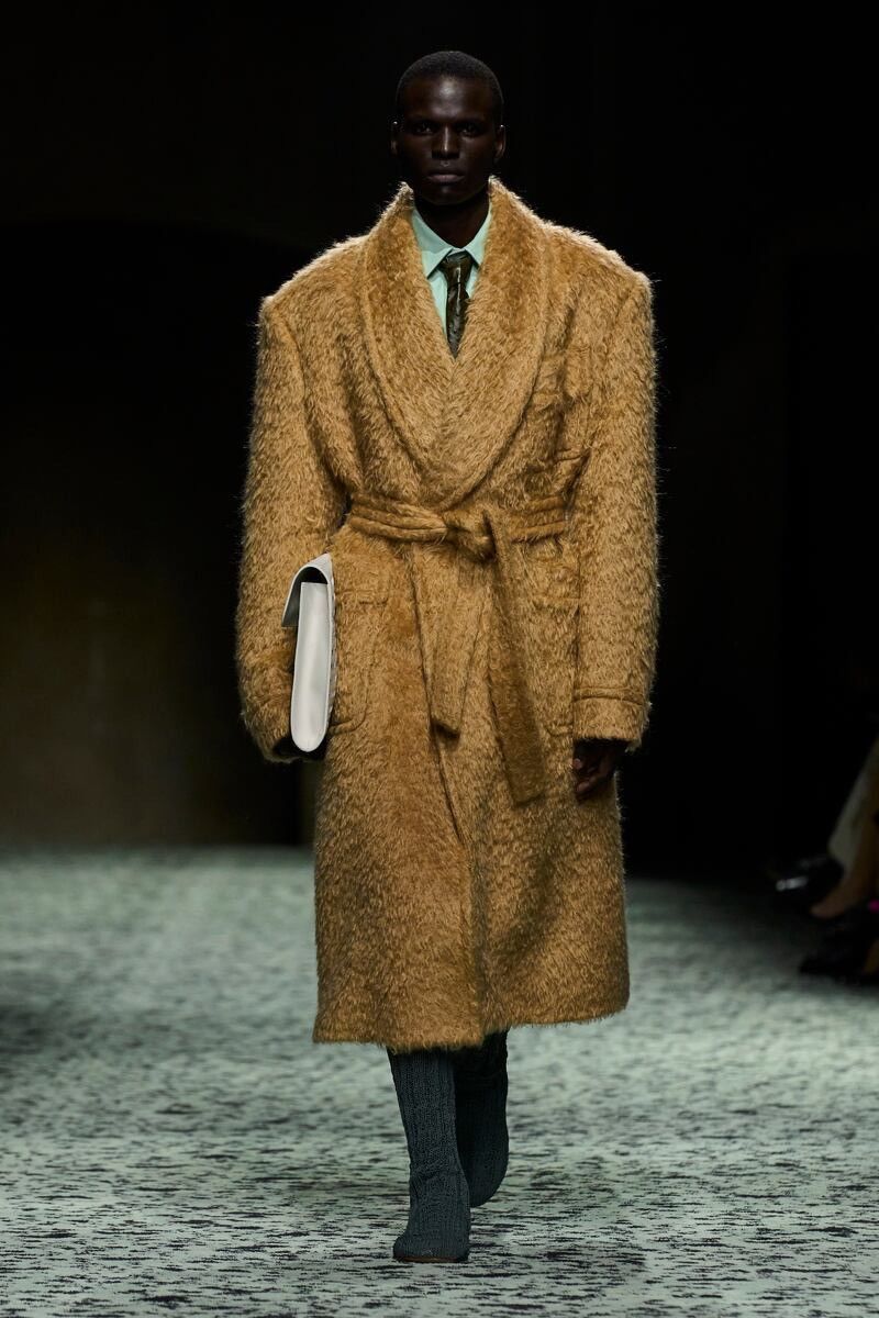 Bottega Veneta 🔥$9K VALUE RUNWAY🔥Hairy Wool Mohair Belted Coat Size US M / EU 48-50 / 2 - 1 Thumbnail
