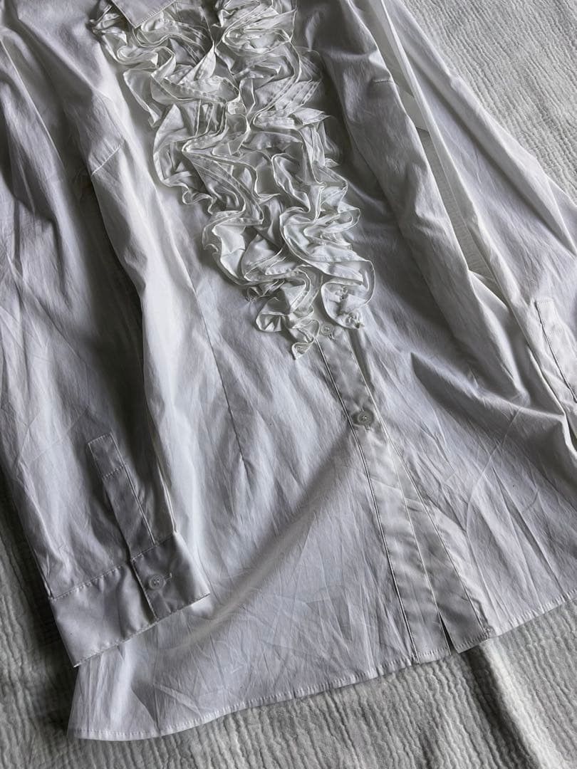 Japanese Brand Japanese brand frilled button up shirt Size US S / EU 44-46 / 1 - 7 Thumbnail