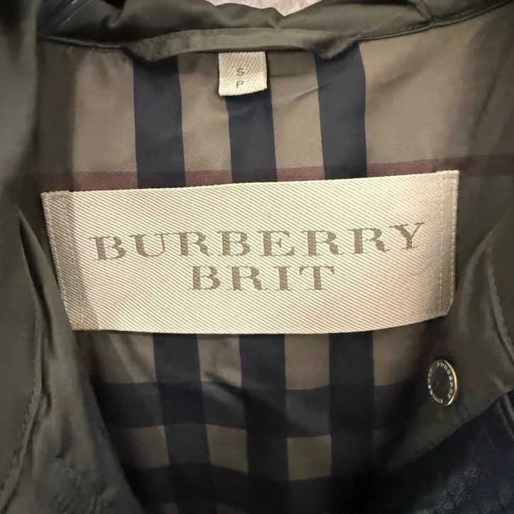 Burberry Burberry military green puffer jacket S GC Size S / US 4 / IT 40 - 3 Thumbnail