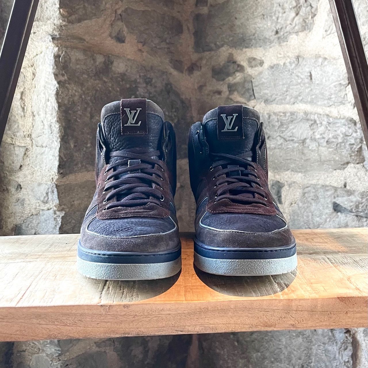 Louis Vuitton Louis Vuitton Brown Navy Suede High-Top Sneakers Size US 9 / EU 42 - 4 Thumbnail