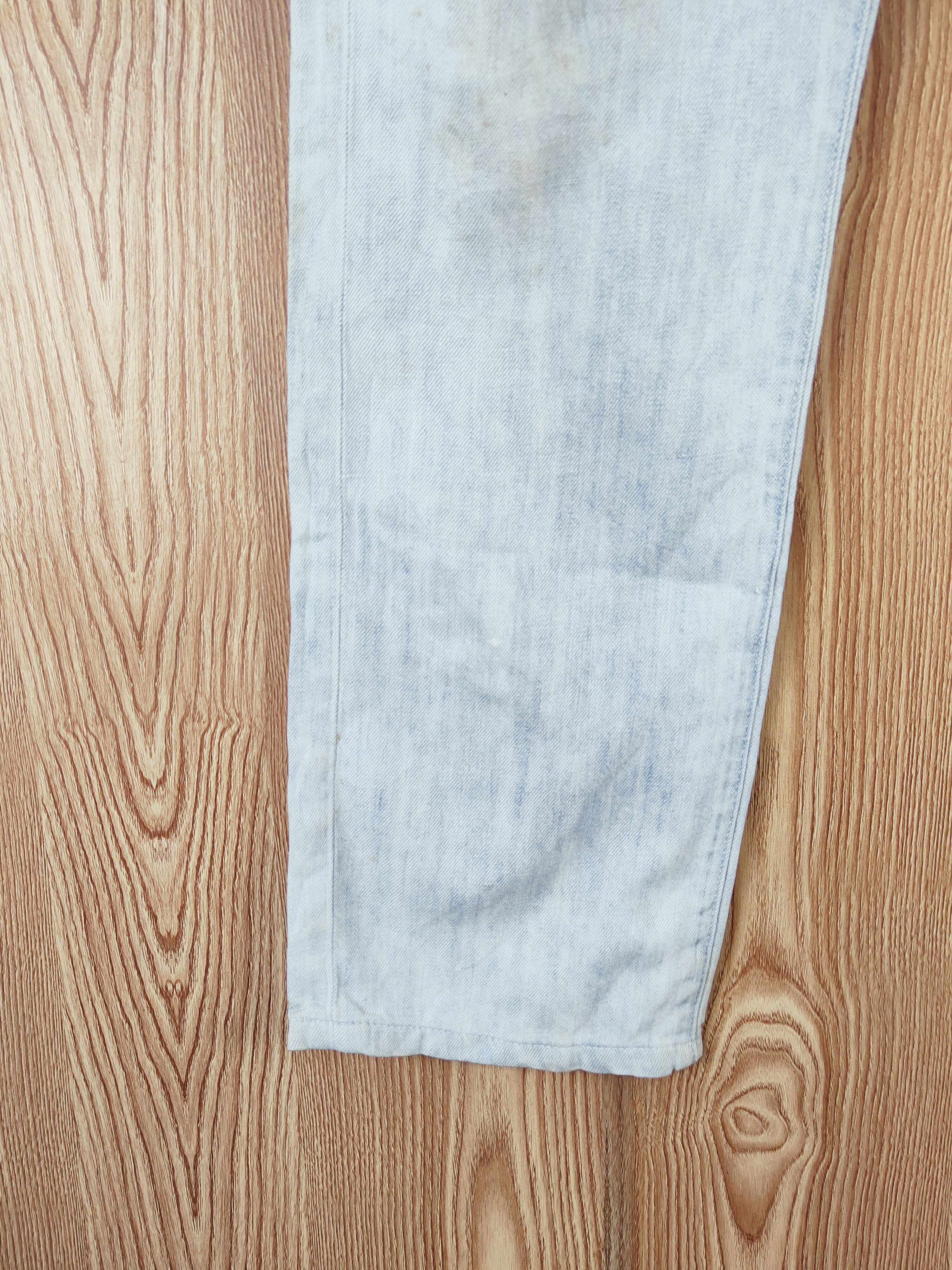 Japanese Brand Uniqlo Blue Faded Distressed Ripped Jeans #W693 Size US 35 - 4 Thumbnail