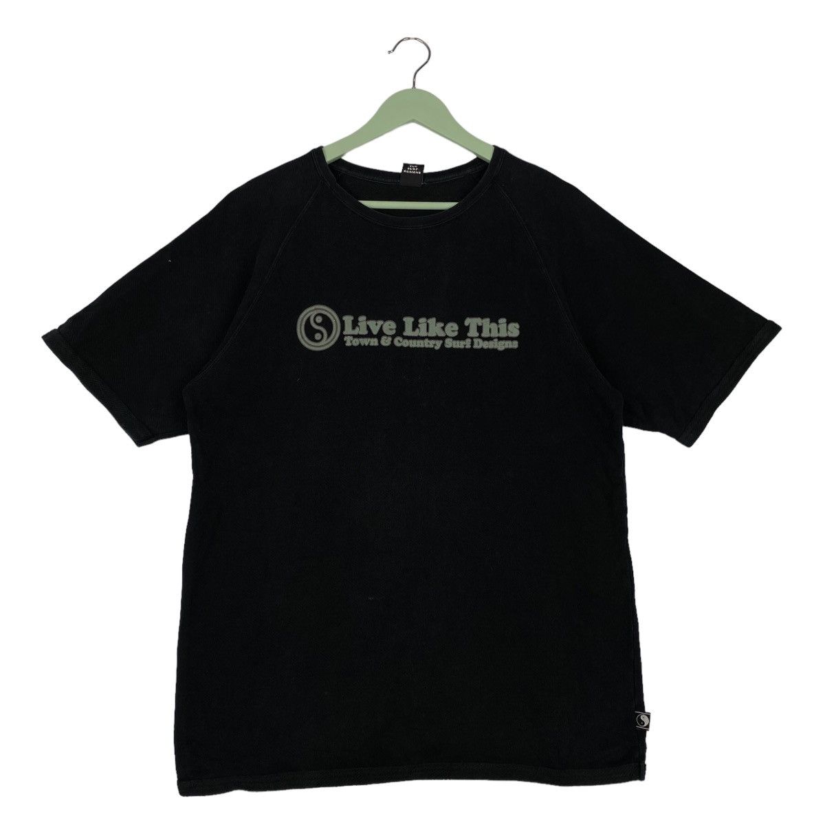 Vintage Vintage Town & Country Surf Design Printed Logo T-shirt Size US L / EU 52-54 / 3 - 5 Thumbnail