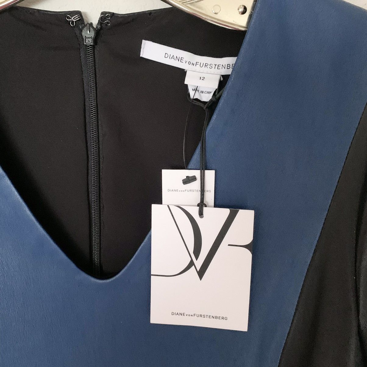 Diane von Furstenberg DVFnAll leather body dress $1100 retail Size M / US 6-8 / IT 42-44 - 15 Thumbnail