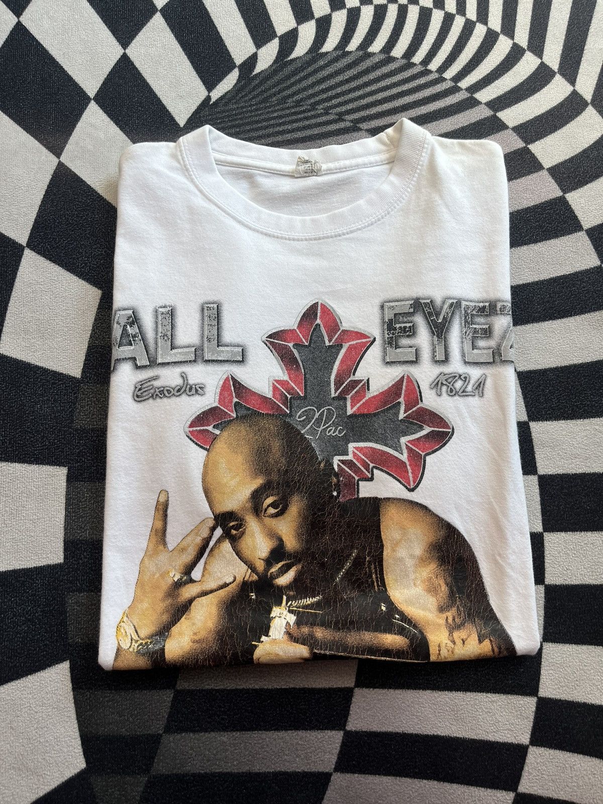 Rap Tees Vintage 2PAC All EYEZ ON ME 00’s Tshirt Size US L / EU 52-54 / 3 - 1 Thumbnail
