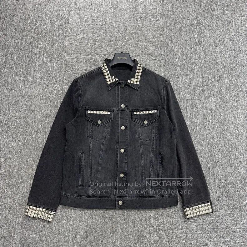 Gucci Gucci Flocked Panther Studded Denim Jacket. Size US L / EU 52-54 / 3 - 1 Thumbnail