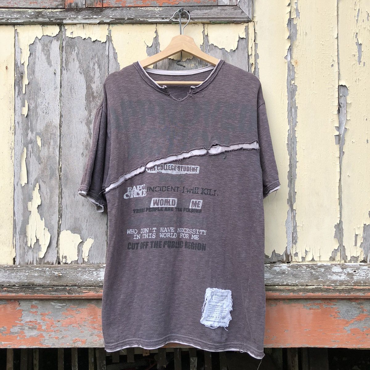 Vintage 🔥Rare🔥 UNLIMITED ISSUE BRAND Punk Style Tshirt Size US L / EU 52-54 / 3 - 1 Thumbnail