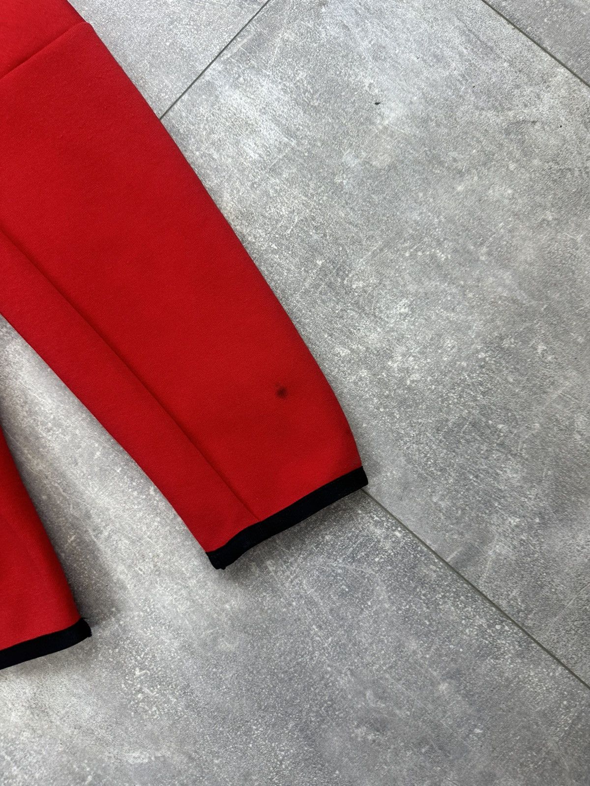 Vintage Nike Tech Fleece Ninja Red Hoodie Size US M / EU 48-50 / 2 - 3 Thumbnail