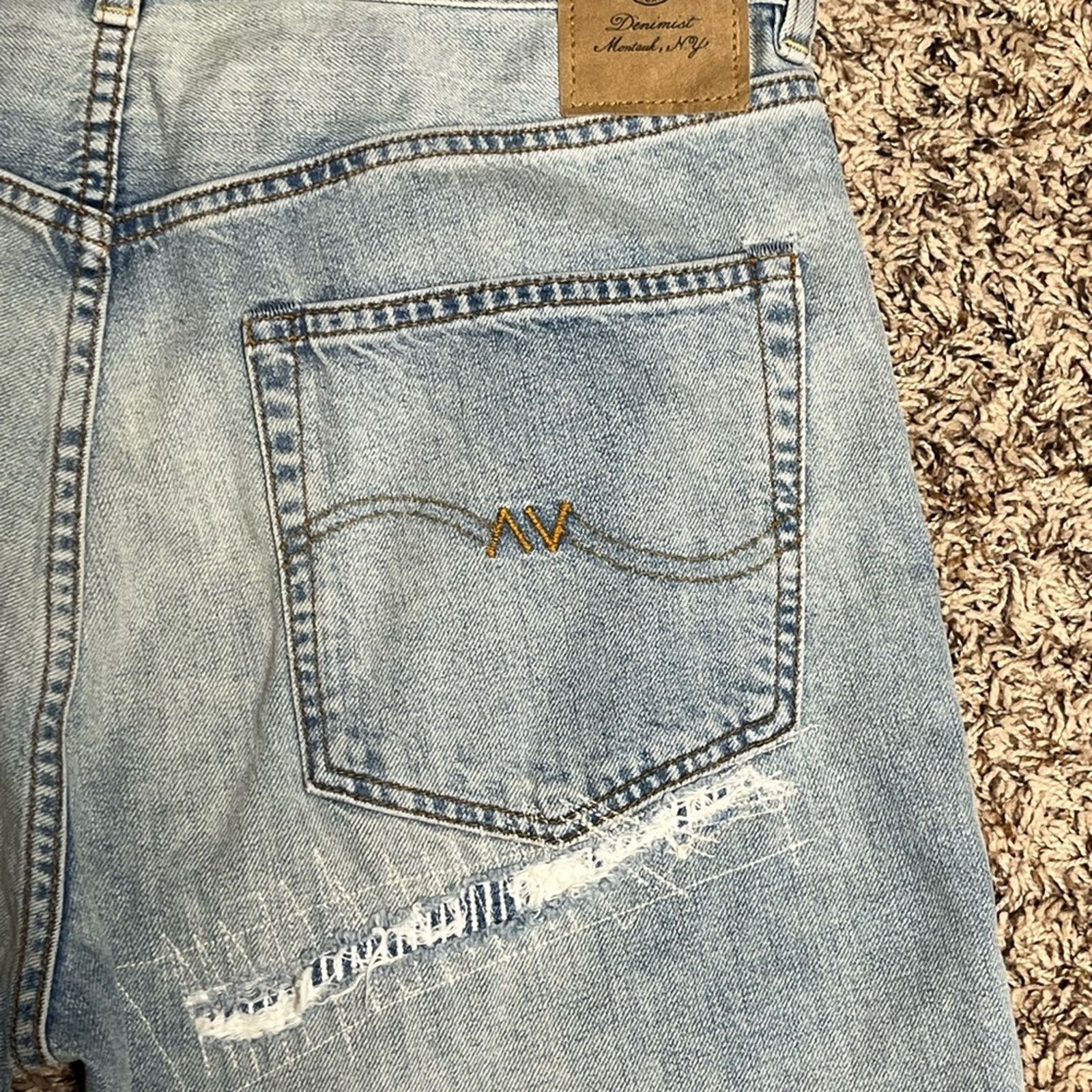 Other Deniminst Montauk NY Distressed Boyfriend Jean size 26 NWOT Size 26" / US 2 / IT 38 - 11 Thumbnail