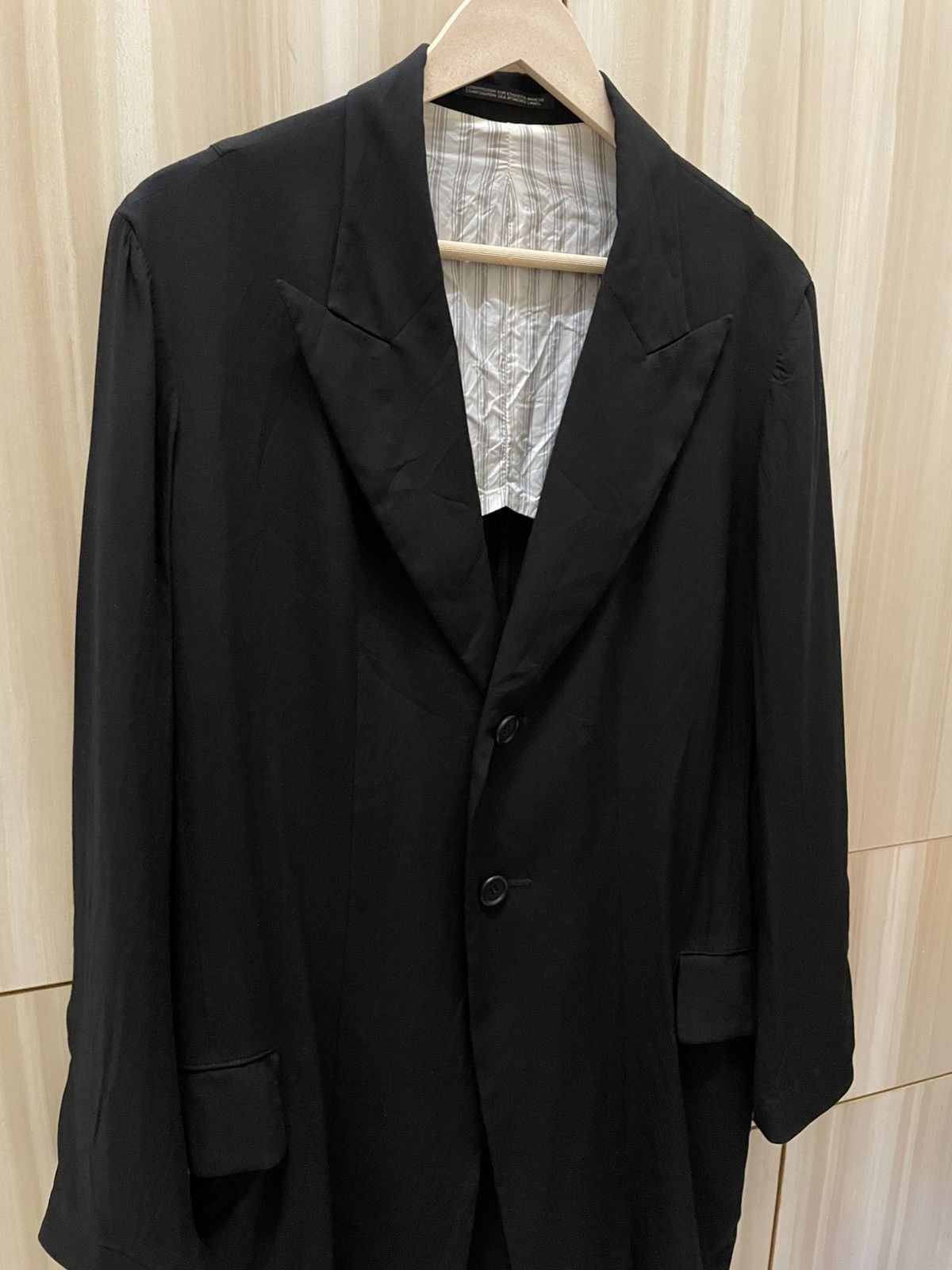 Yohji Yamamoto Yohji Yamamoto Signature Peak Lapel Long Jacket Size US M / EU 48-50 / 2 - 2 Thumbnail