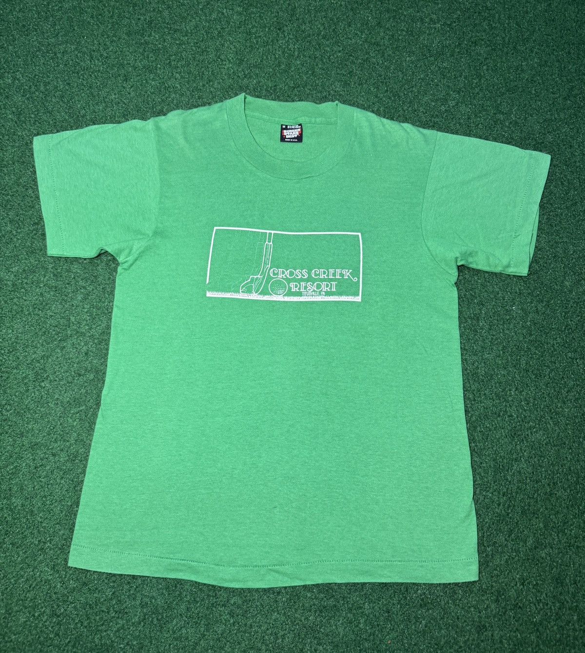 Vintage Vtg 80s Cross Creek Resort Golf Graphic Titusville T Shirt Size US M / EU 48-50 / 2 - 1 Thumbnail