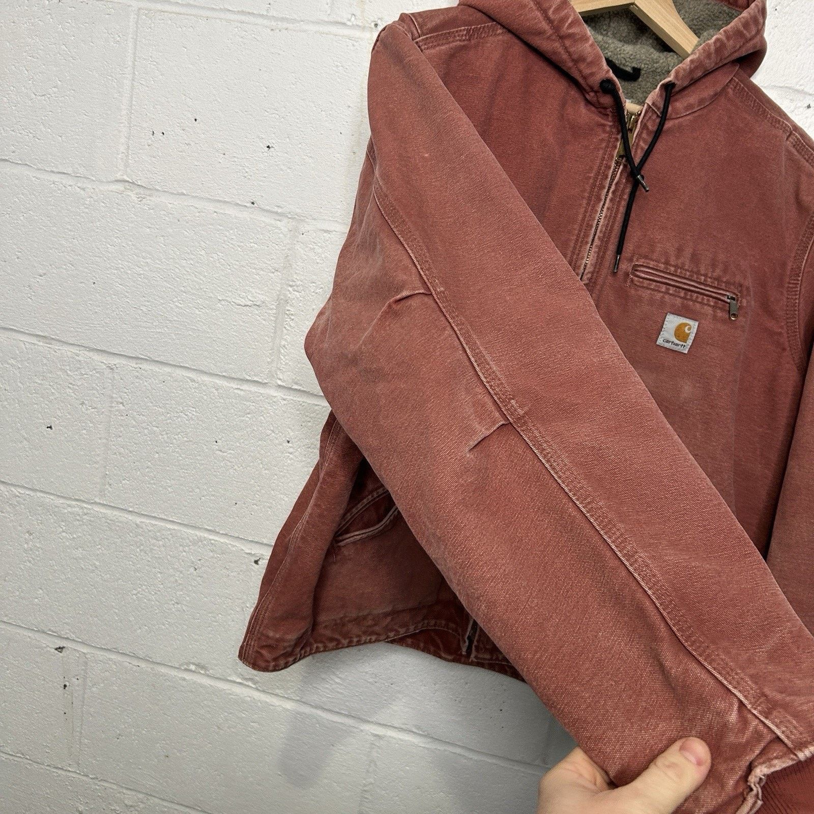Carhartt Carhartt Sherpa-Lined Hooded Detroit Jacket "Vintage Rose" Size XL / US 12-14 / IT 48-50 - 8 Thumbnail