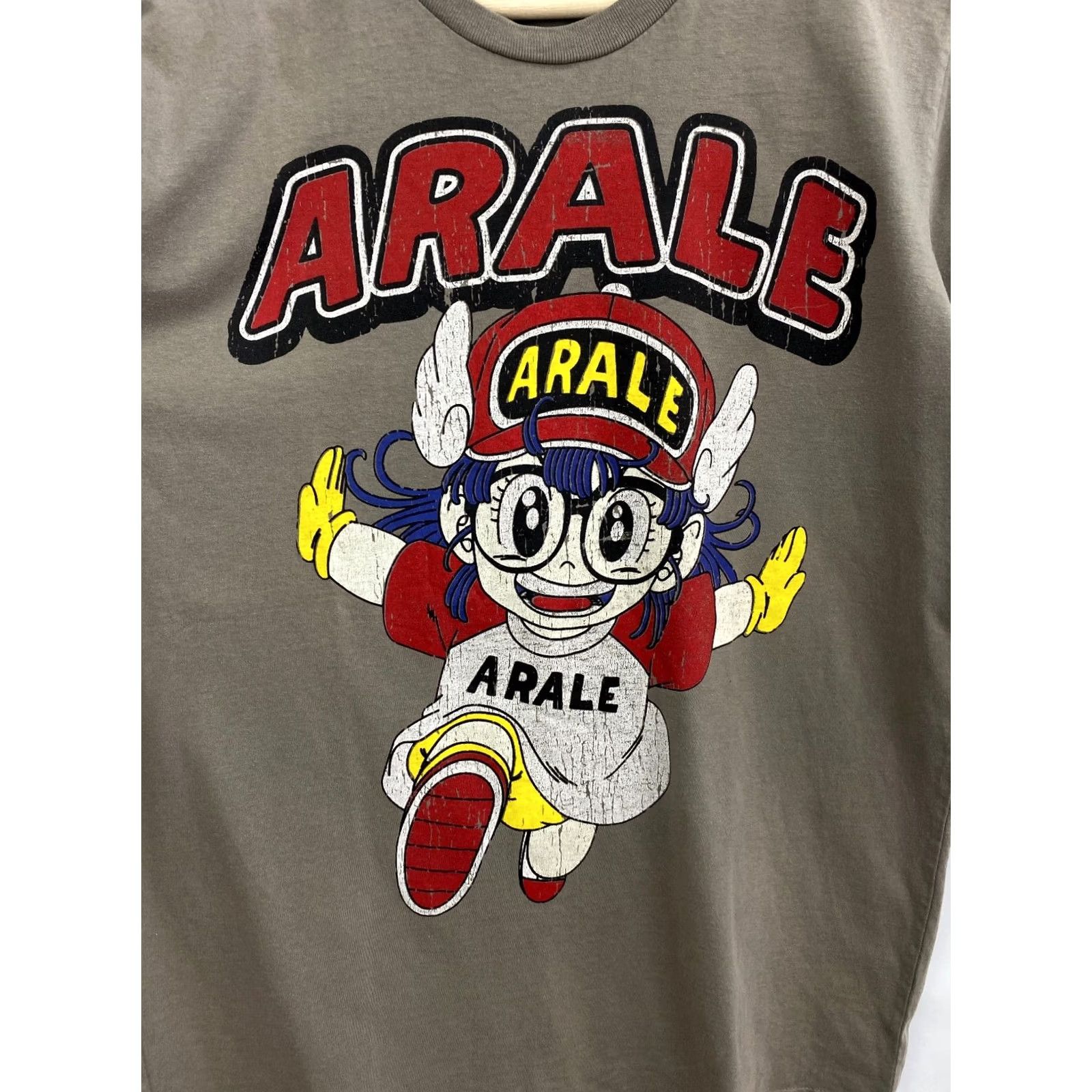 Vintage Y2K Arale Chan Mercy Vintage Design Graphic Anime T-Shirt Gray L Men XS? Size US L / EU 52-54 / 3 - 4 Thumbnail