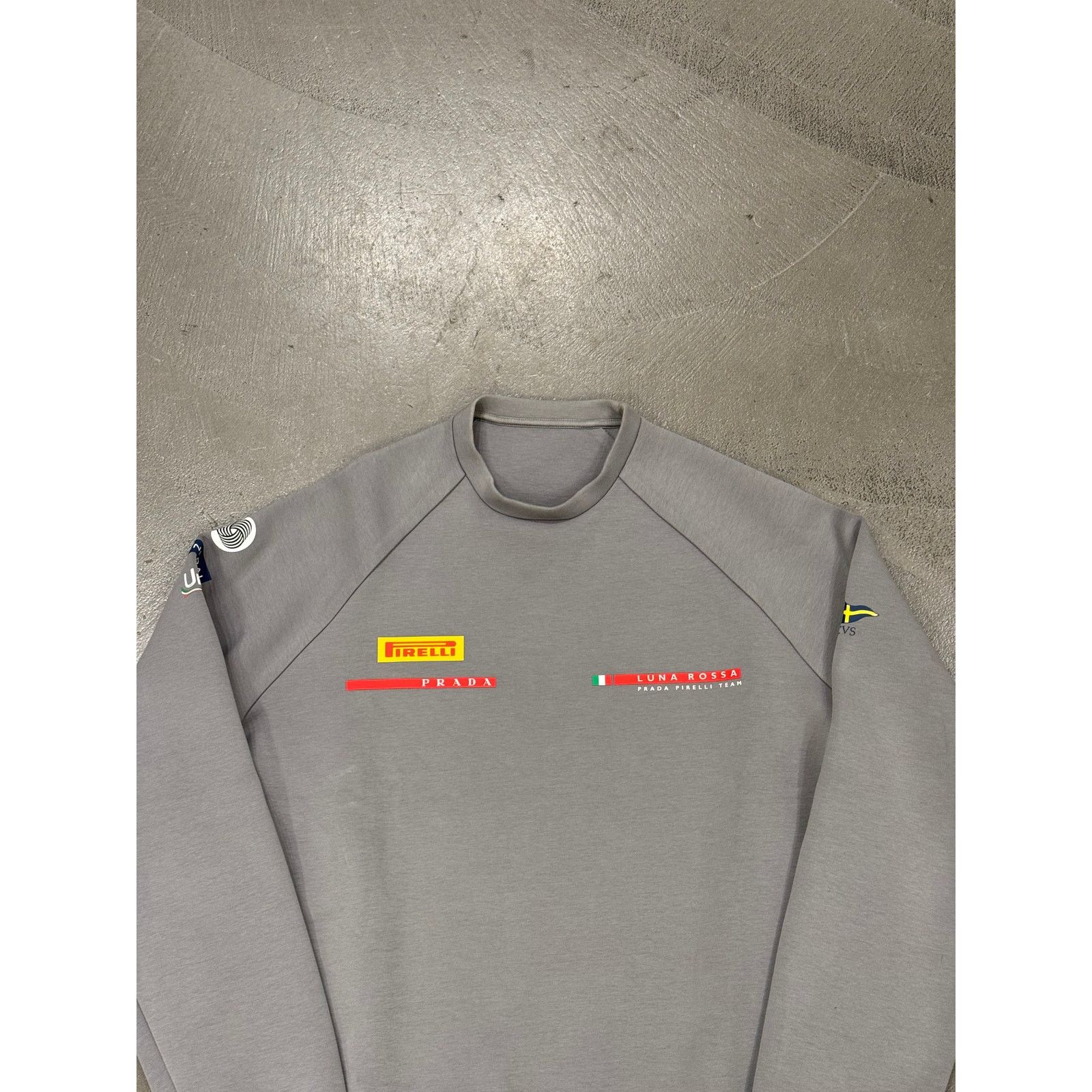 Prada 2020s Prada Luna Rossa technical crewneck Size US XL / EU 56 / 4 - 5 Thumbnail