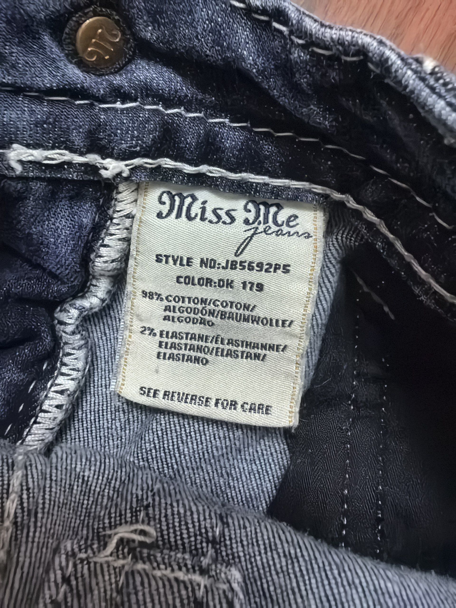 Miss Me Vintage Y2K Miss Me Studded Boyfriend Caprice Style Jeans Size 28" / US 6 / IT 42 - 7 Thumbnail