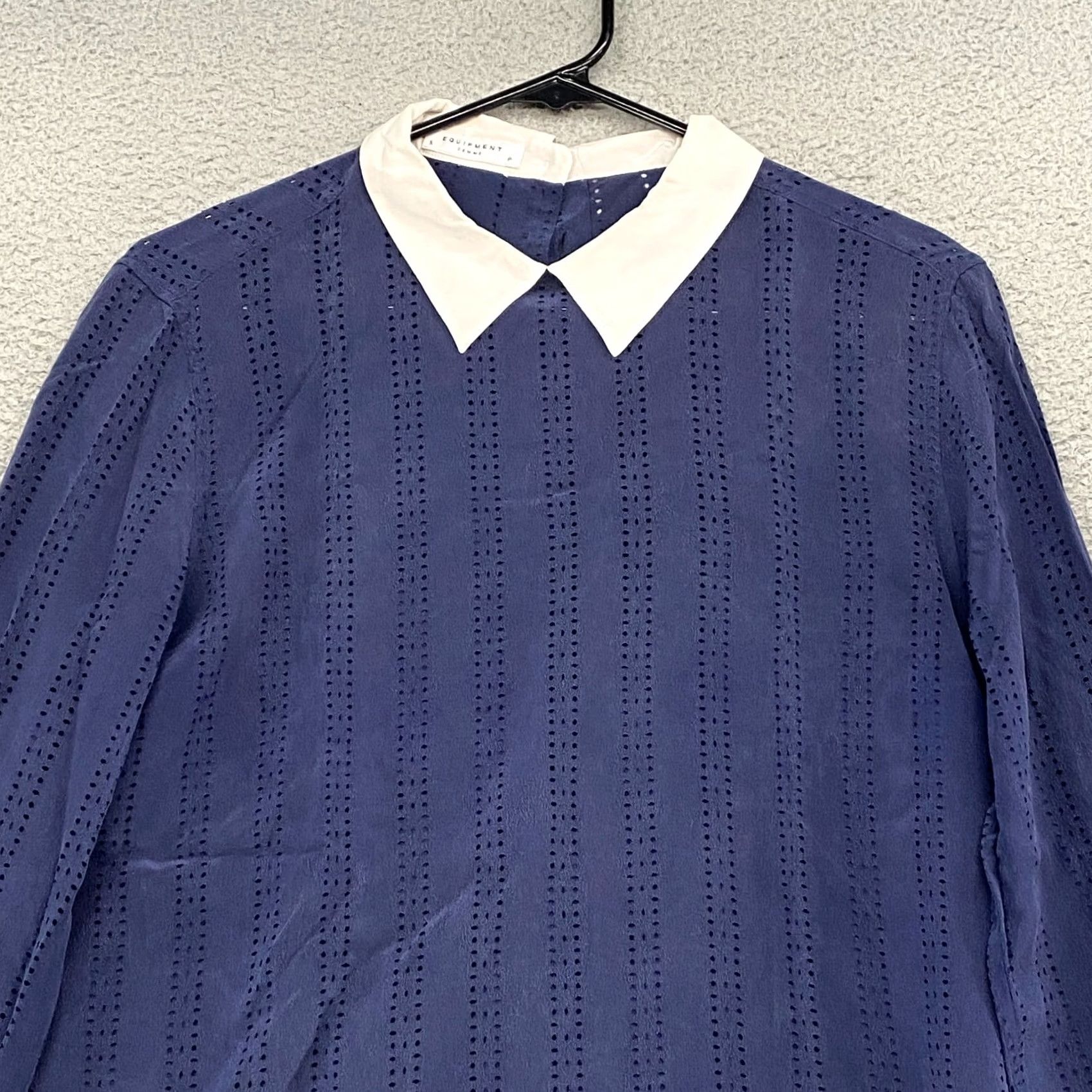 Equipment Equipment Silk Button Back Blouse Womens Small Blue 100% Silk Collar Long Sleeve Buttoned Classic Modern Office Casual Shirt Size S / US 4 / IT 40 - 2 Thumbnail