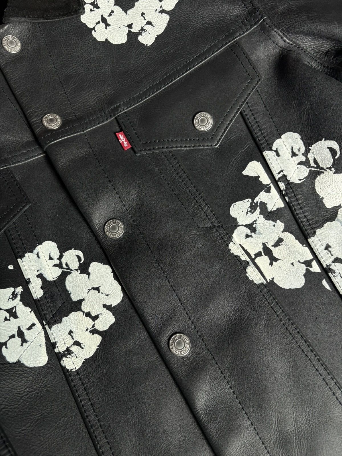 DENIM TEARS Denim Tears Black Leather Button Up Cotton Wreath Jacket Size US M / EU 48-50 / 2 - 5 Thumbnail