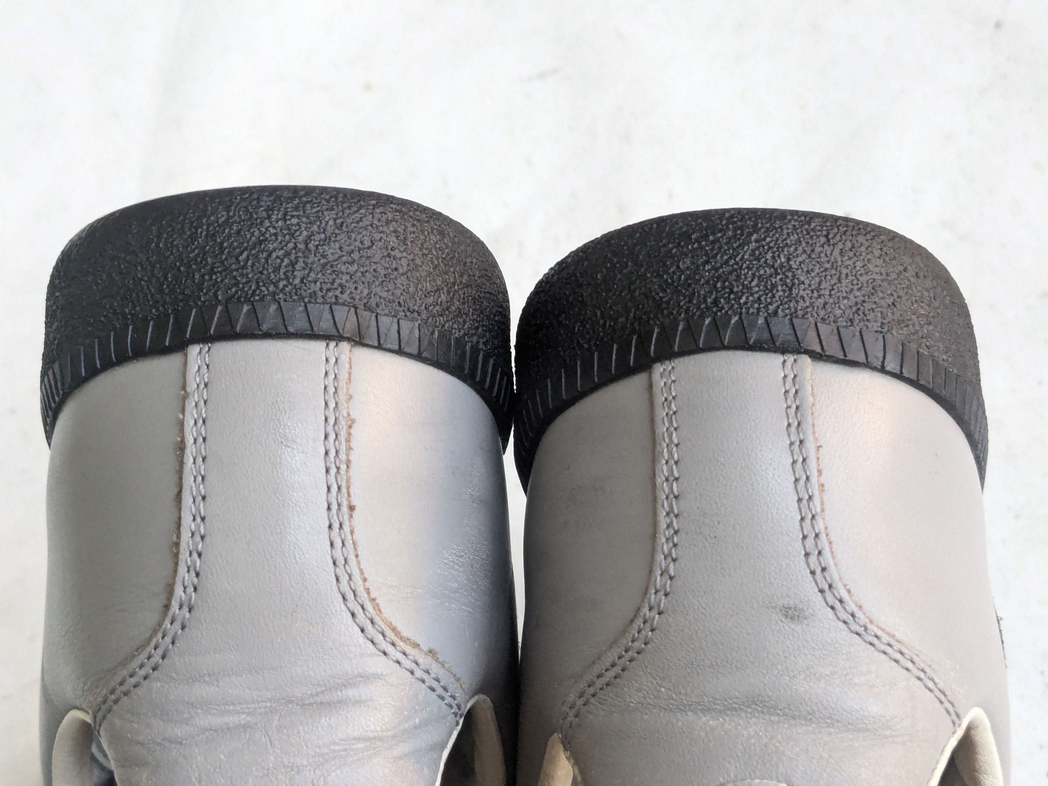 Maison Margiela Maison Margiela Replica GAT Gray Black 7 40 Size US 7 / EU 40 - 16 Thumbnail