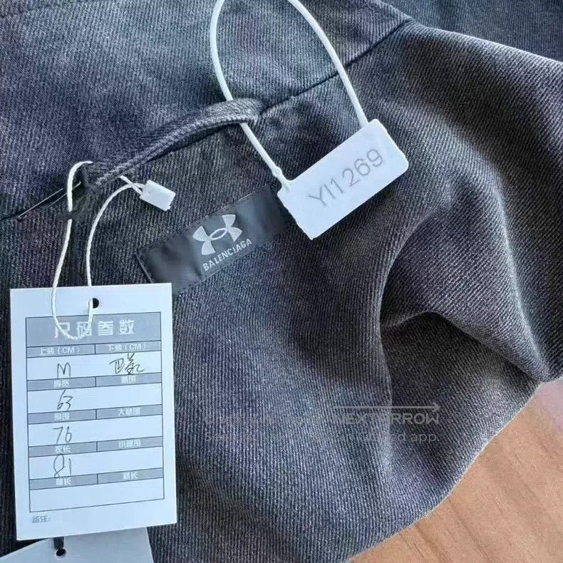 Balenciaga Balenciaga Reversible Denim Jacket Size US M / EU 48-50 / 2 - 6 Thumbnail