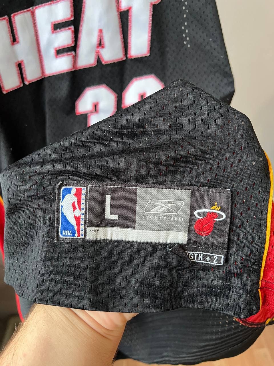 NBA VINTAGE MIAMI HEAT #32 O’NEAL REEBOK BASKETBALL JERSEY L Size US L / EU 52-54 / 3 - 8 Thumbnail
