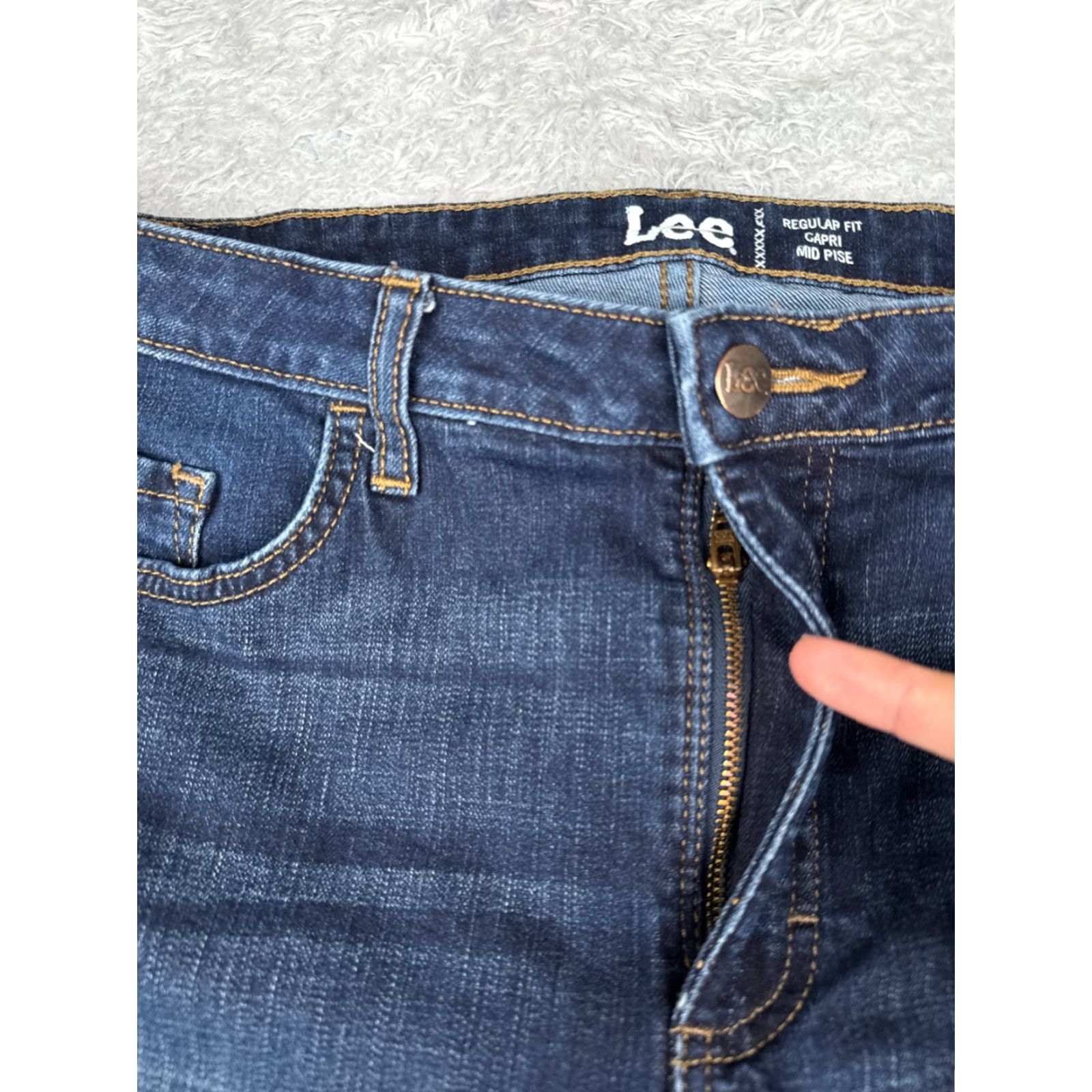 Lee Lee Women's Jeans Capri Medium Wash Blue Cotton Blend 16 Regular Fit Retro 2010s Size 38" / US 16 / IT 52 - 5 Thumbnail