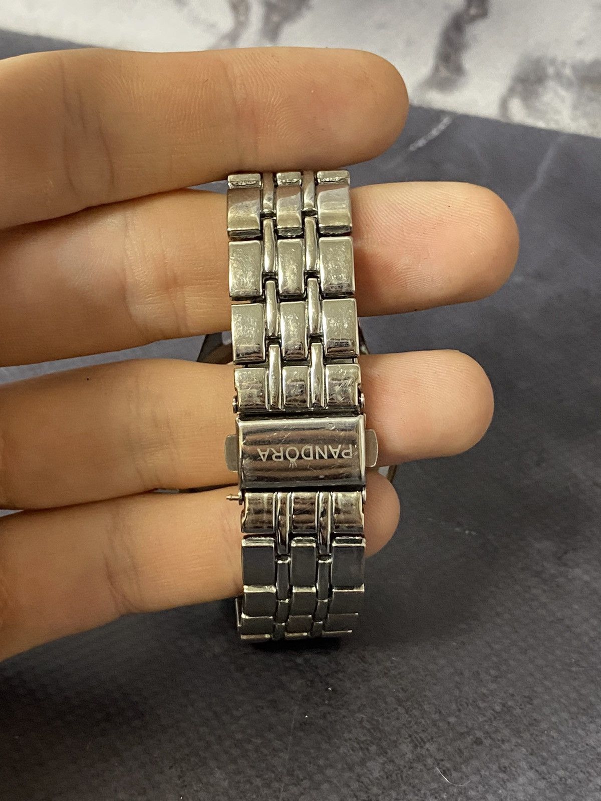 Japanese Brand Vintage Ornate Enamel Scrollwork Cuff Watch Size ONE SIZE - 5 Thumbnail