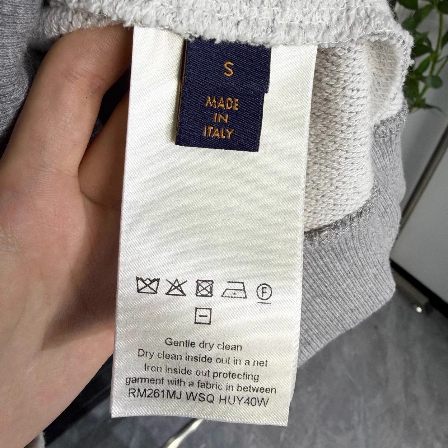Louis Vuitton LV Monogram Knit Crewneck Sweatshirt Grey S Size US S / EU 44-46 / 1 - 4 Thumbnail