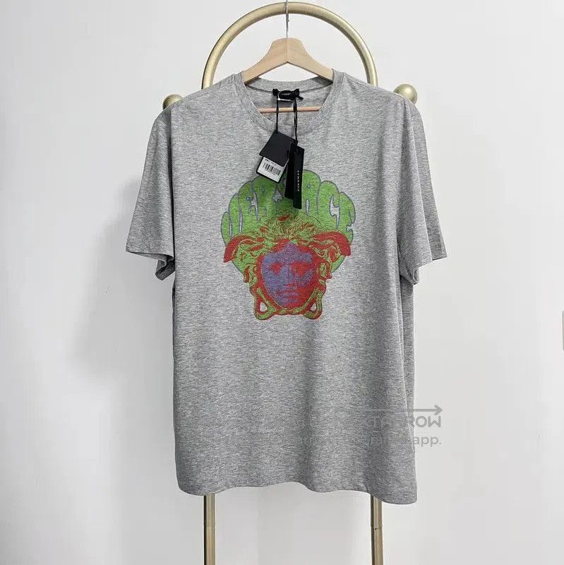 Versace Versace Gray Cotton Printed T-Shirt for Men . Size US XXL / EU 58 / 5 - 1 Thumbnail
