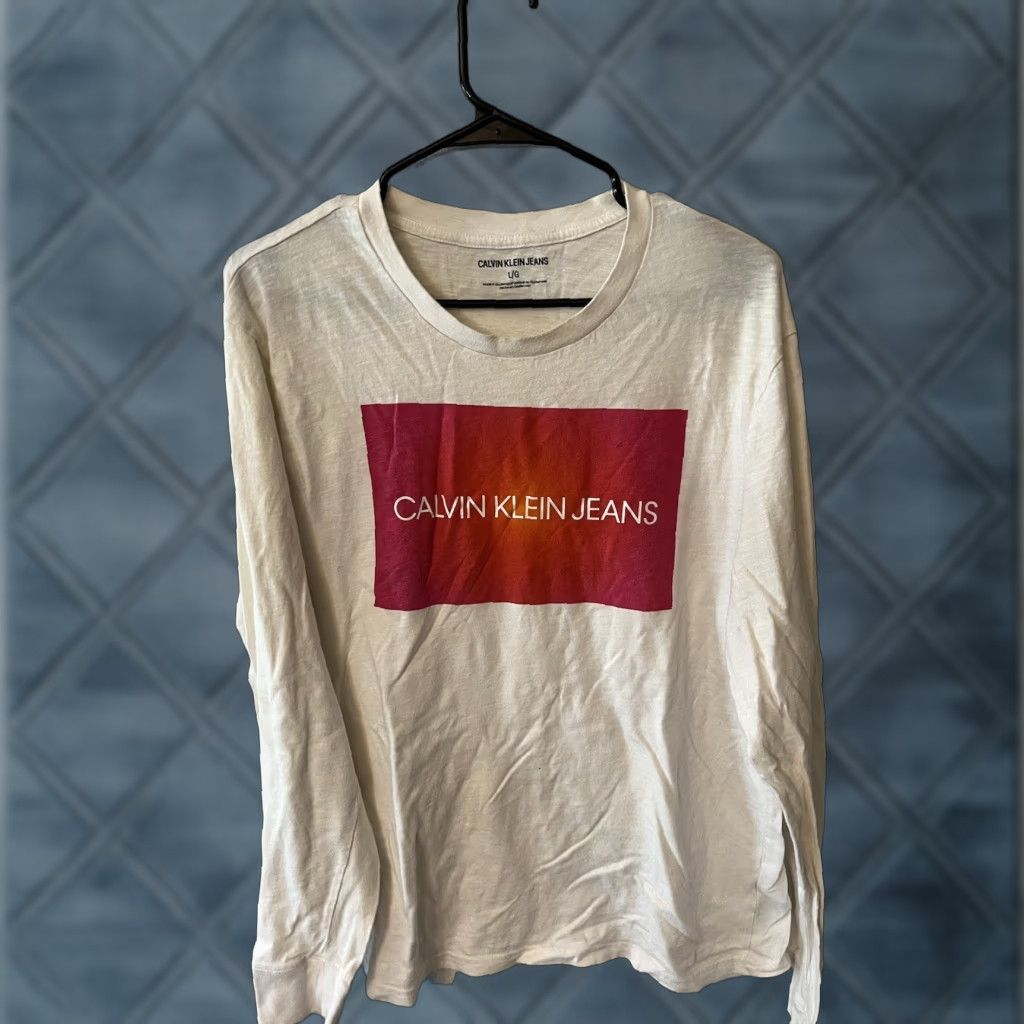 Vintage Calvin Klein Jeans Men White Graphic Tee Short Sleeve Tee Large Size 36" / US 14 / IT 50 - 1 Thumbnail