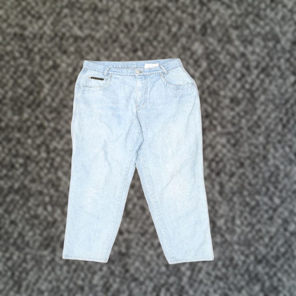 Vintage VINTAGE Womens Tapered Jeans Medium W28 L31 Blue Cotton Size 32" / US 10 / IT 46 - 1 Thumbnail