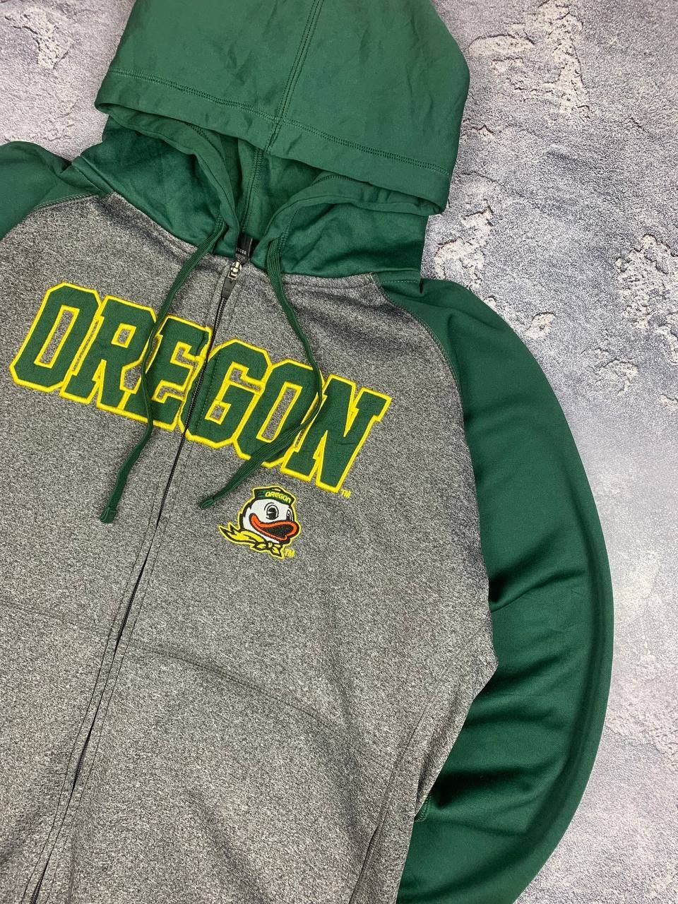 Champion Champion Oregon Ducks Full Zip Hoodie NCAA Sweatshirt Men's Size US L / EU 52-54 / 3 - 3 Thumbnail