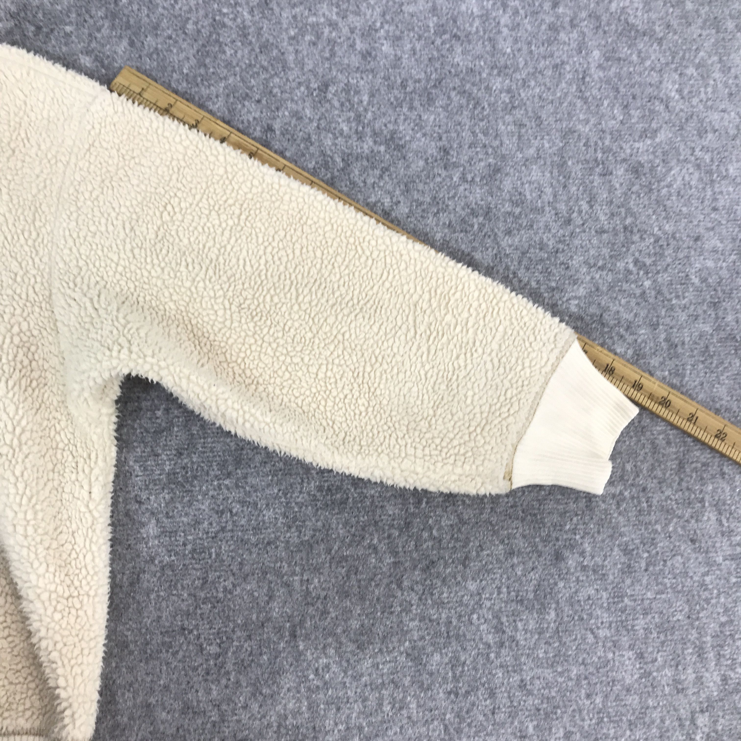 JW Anderson × Uniqlo JW Anderson x uniqlo sherpa sweatshirt K65B4 Size US L / EU 52-54 / 3 - 6 Thumbnail