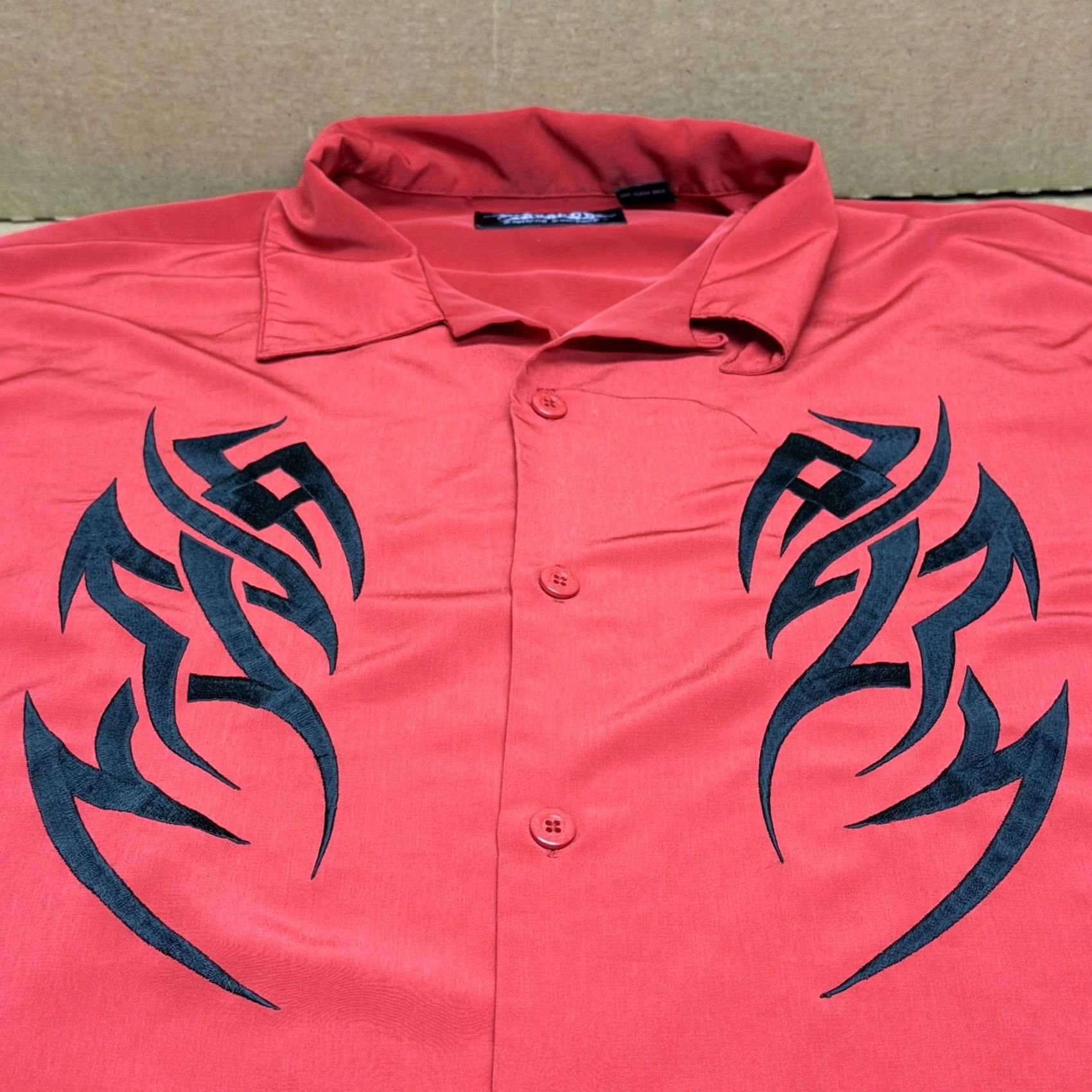Vintage Dragonfly Shirt Mens 4XL Red Tribal Graphic Button Up Short Sleeve Polyester Size US XXL / EU 58 / 5 - 5 Thumbnail