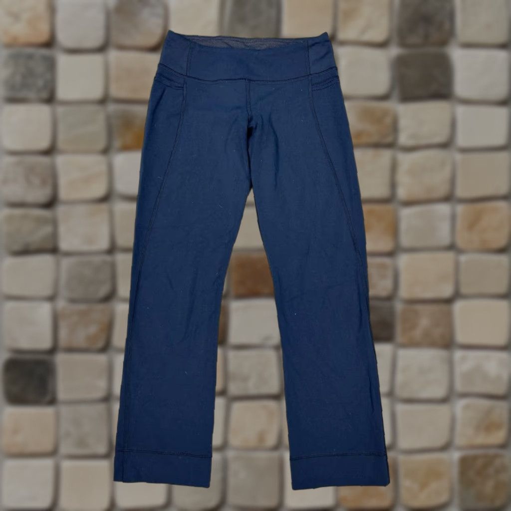 Lululemon Lululemon Pants Womens 2 Navy Blue Pockets Tight Crop Size 26" / US 2 / IT 38 - 1 Thumbnail