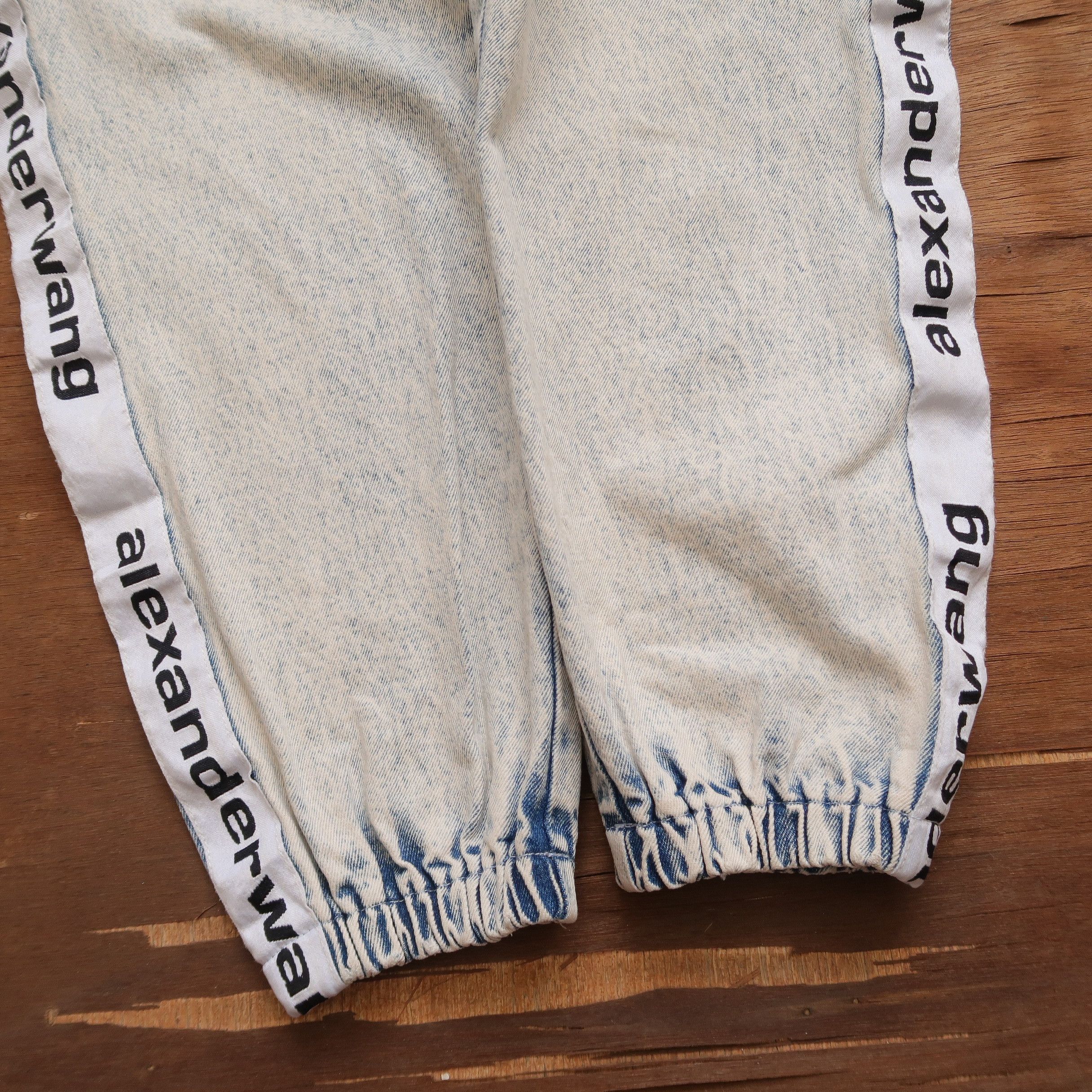 Alexander Wang VTG ALEXANDER WANG SIDE LOGO DENIM PANTS DRAWSTRING Size US 26 / EU 42 - 11 Thumbnail
