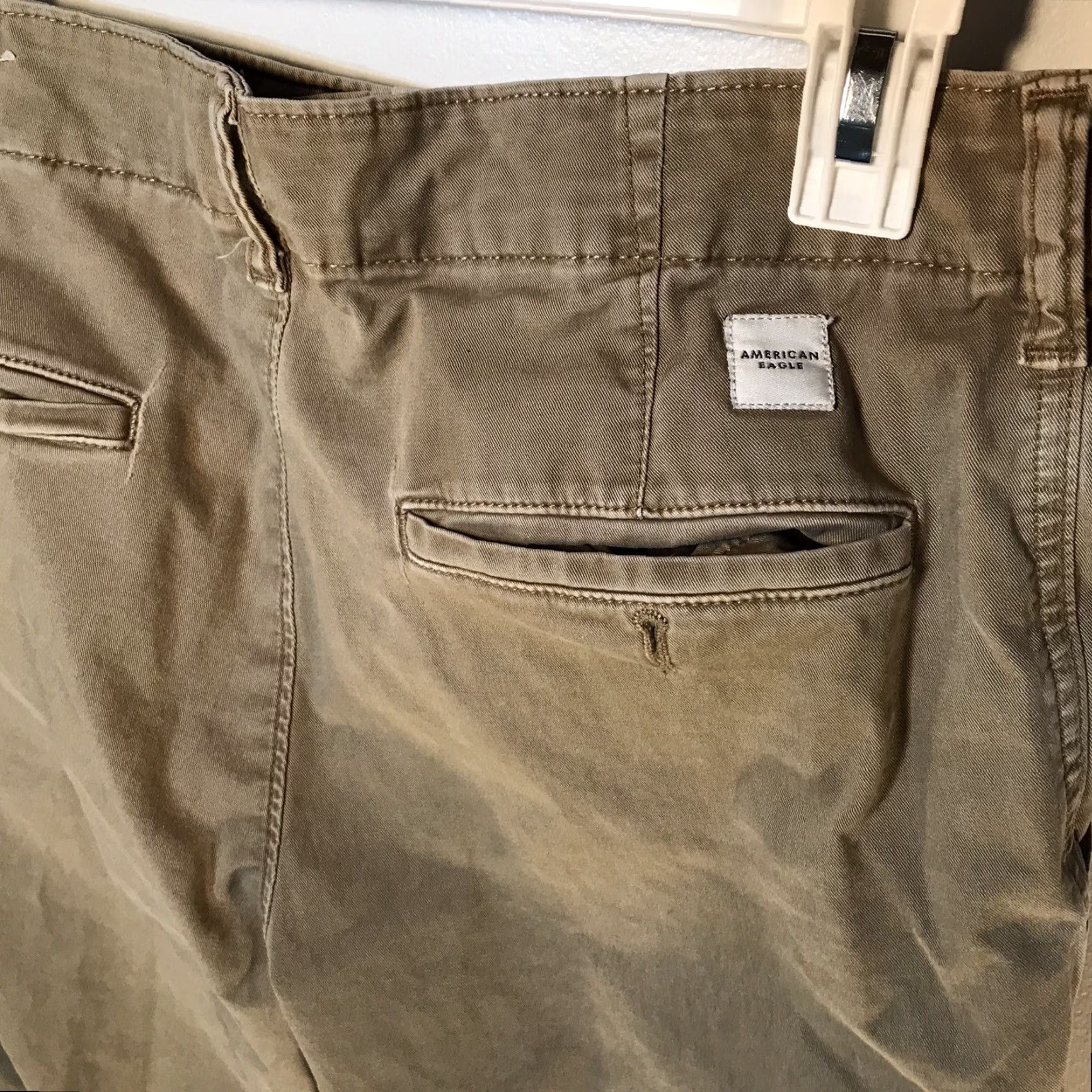American Eagle Outfitters VINTAGE American Eagle Khaki Cargo Shorts Mens Size 31 Beige Stretch Breathable Summer Casual Size US 31 - 5 Thumbnail