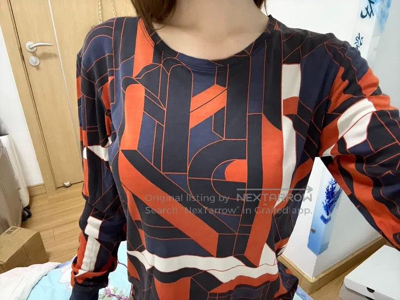 Hermes Hermes Top in silk, gray and orange color scheme Size XS / US 0-2 / IT 36-38 - 1 Thumbnail