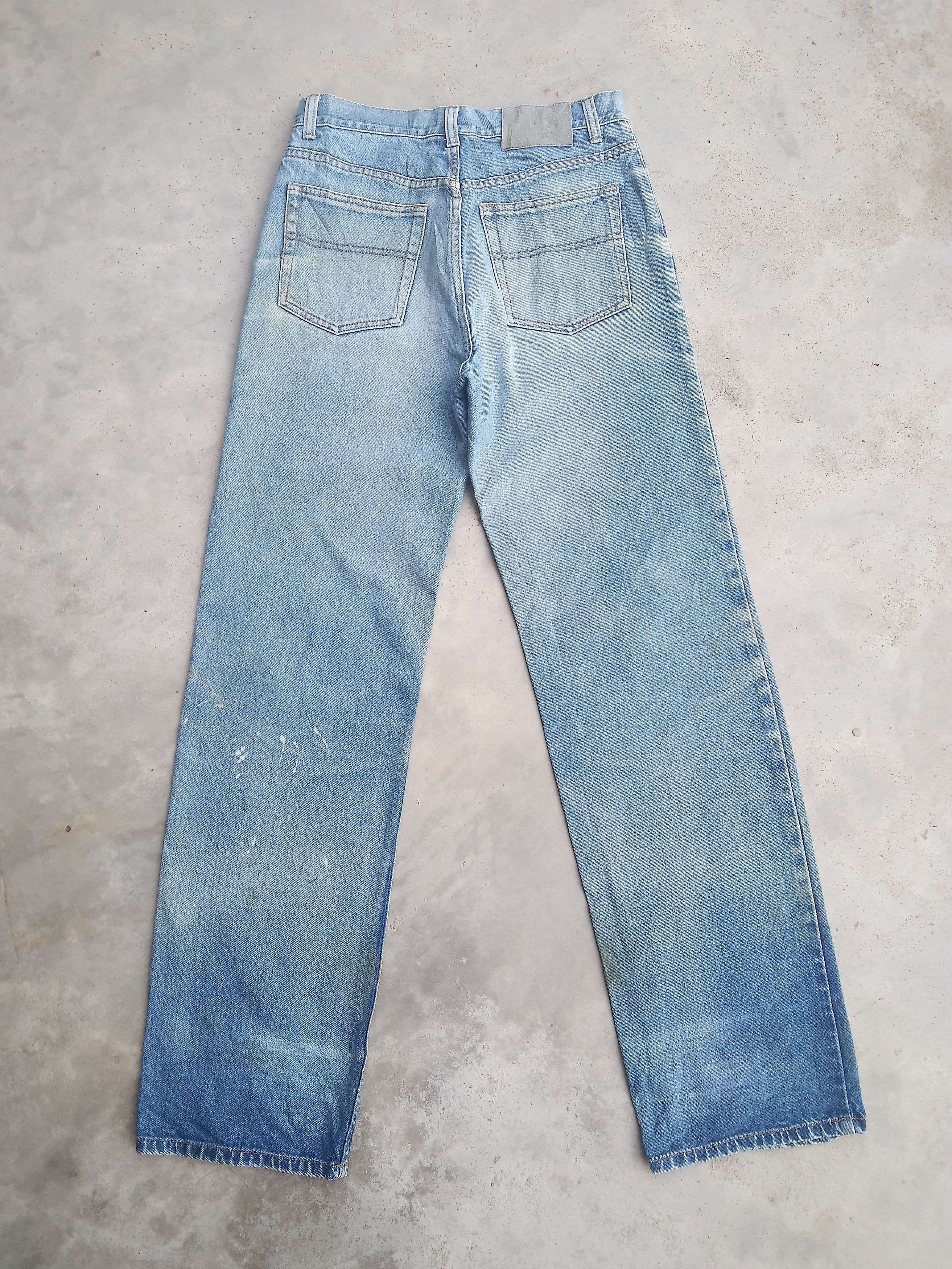 Japanese Brand Vintage Japanese Straight Leg Dirty Distressed Jeans Size US 29 - 2 Thumbnail
