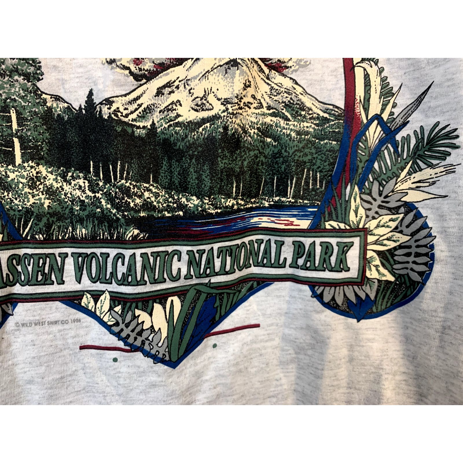 Jerzees Vintage Volcano Shirt Jerzees Go Climb Lassen Volcanic Tee L Size US L / EU 52-54 / 3 - 10 Thumbnail