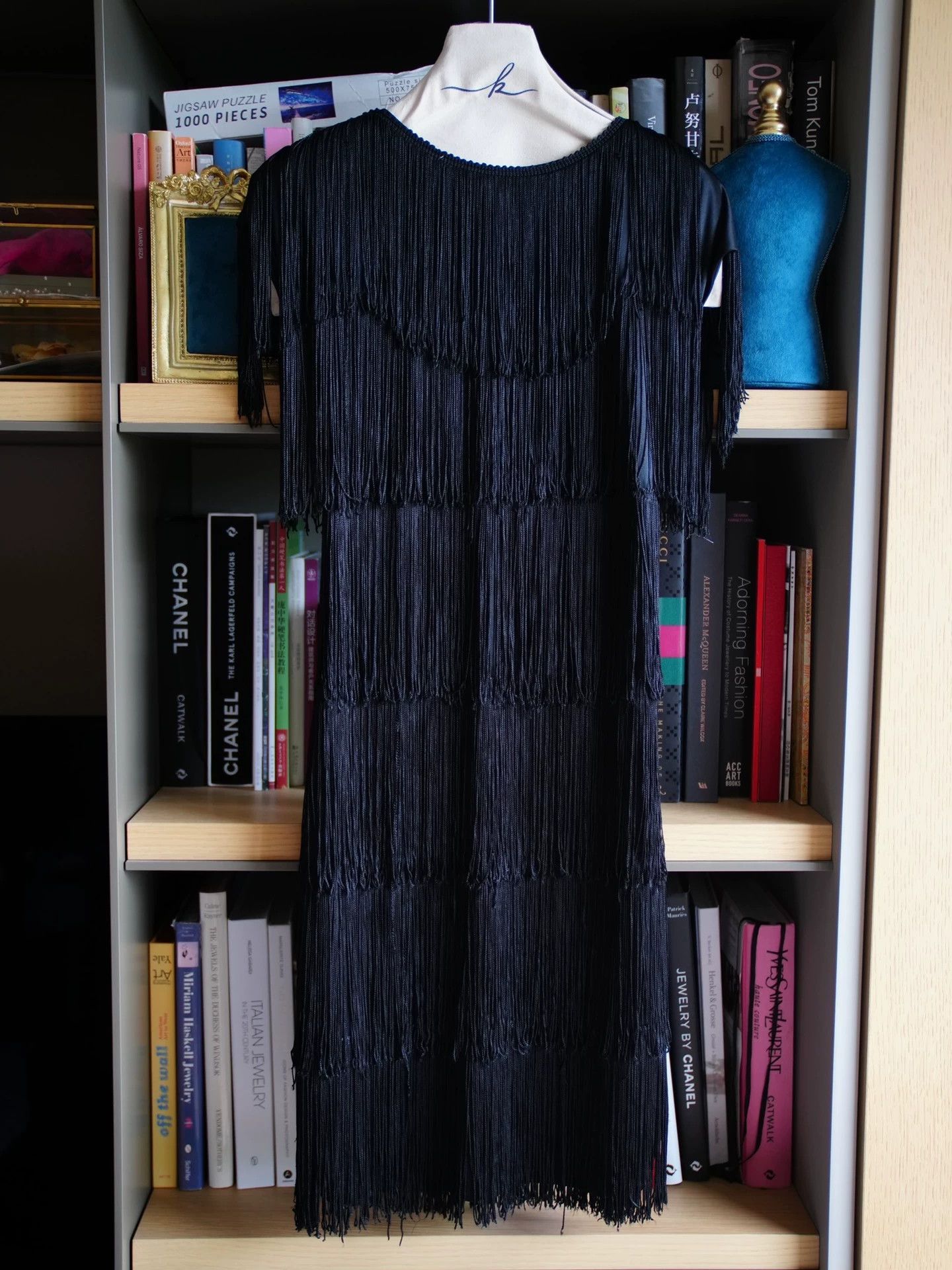 Vintage Vintage USA Black Flapper Tassel Dress S/M Size S / US 4 / IT 40 - 8 Thumbnail